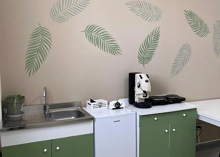 Andromeda Bed & Breakfast 3*